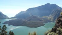 500px-Taman_Nasional_Gunung_Rinjani