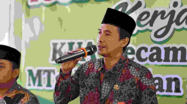 KUA Goes to School